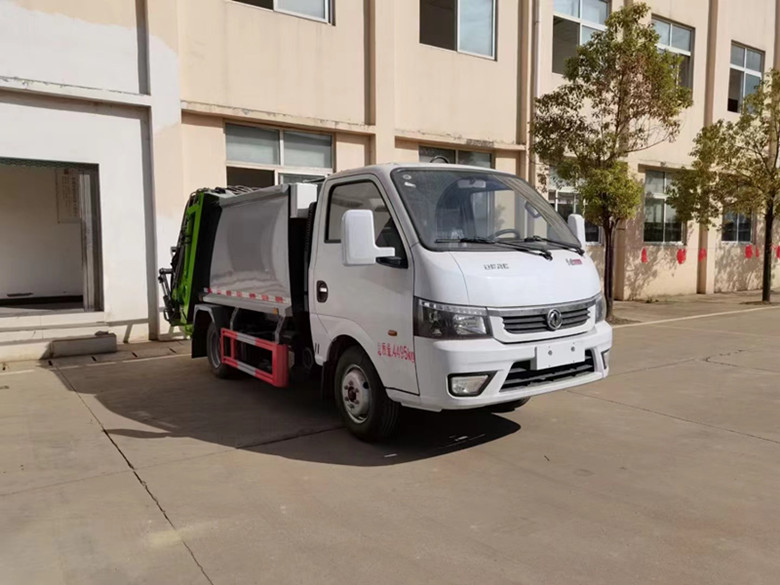 รถเก็บขยะเพื่อสิ่งแวดล้อมรุ่นมาตรฐานหกของประเทศเปิดตัว ร่วมมือกันสร้างสภาพแวดล้อมที่ดีงาม