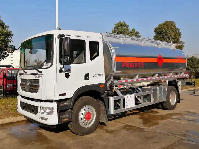 ต้องรู้สามสถานการณ์ที่ล้อหน้าของรถบรรทุกน้ำมันเกิดเสียงผิดปกติขณะขับขี่